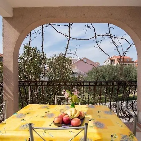 דירה Fidelis - One Bedroom With Terrace And Garden View 2 *