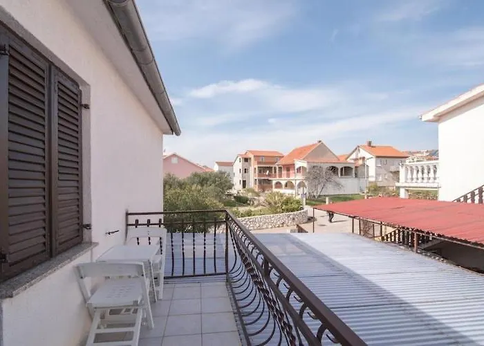 Fidelis - One Bedroom With Terrace And Garden View 2 Apartment *