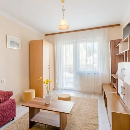 Fidelis - One Bedroom With Terrace And Garden View 2